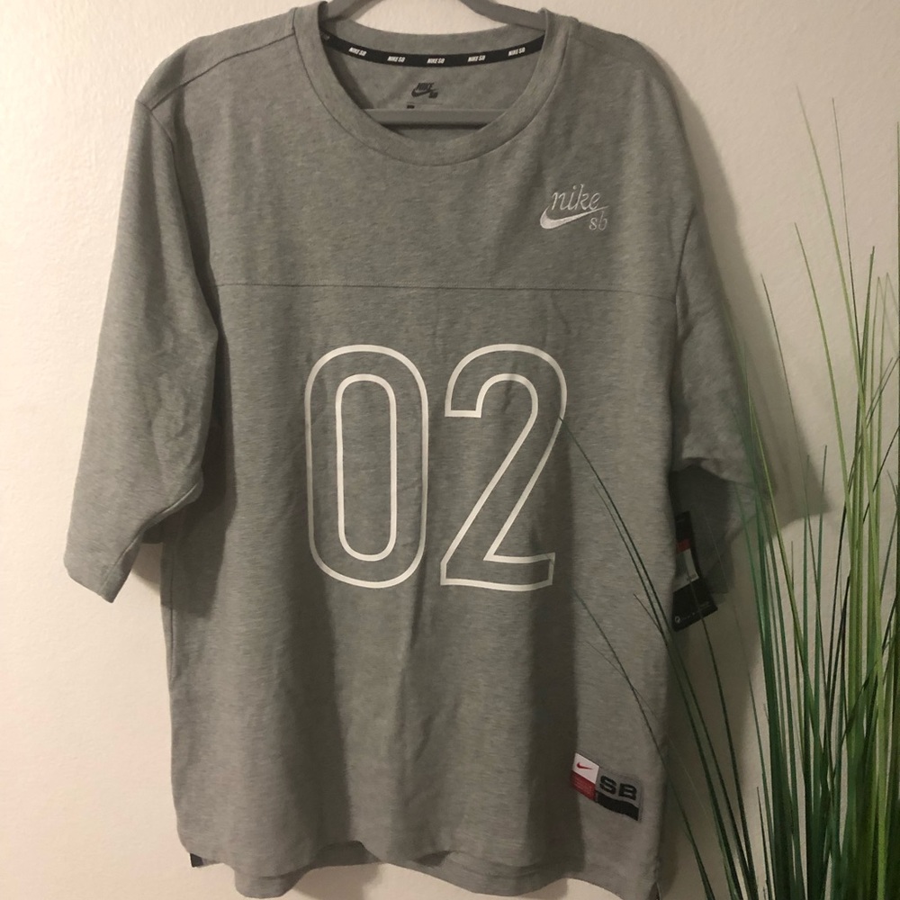 Nike 3/4 sleeves crew shirt